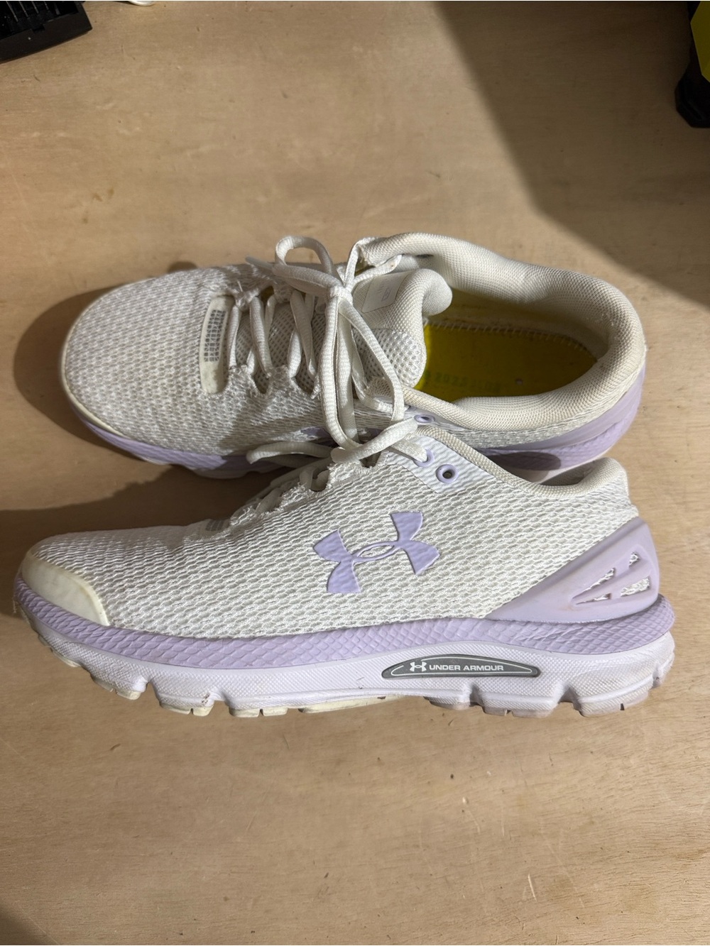 Under Armour Women's White Mesh Running Shoes with Subtle Lavender Accent